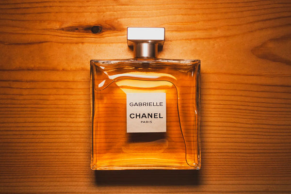 Pourquoi-opter-pour-des-parfums-inspirés-des-grandes-marques Seraphia
